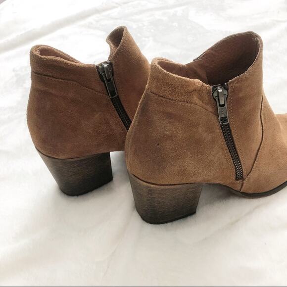 Freebird by Steven brown tan suede ankle boots 7 cowboy western heel - Picture 8 of 13